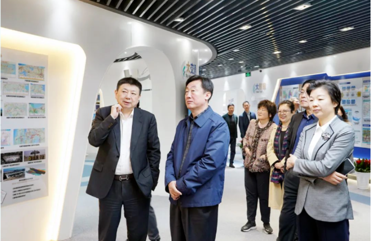 中国勘察设计协会朱长喜理事长等一行走访调研江苏部分勘察设计企业